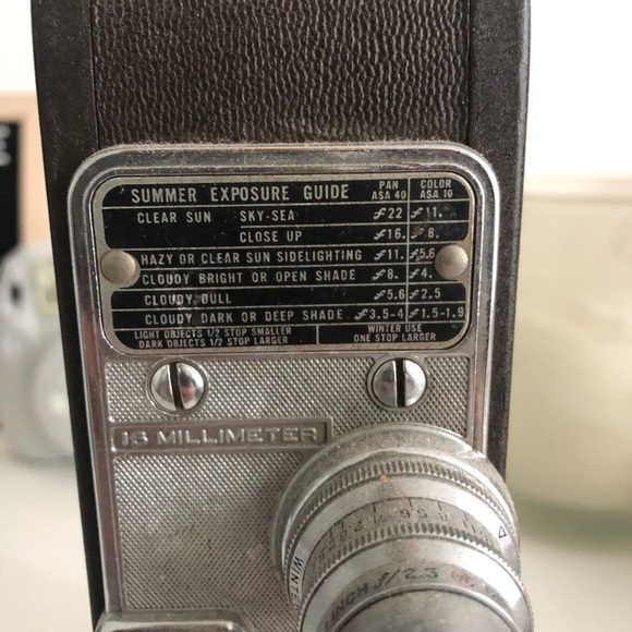 16 millimeter vintage video camera - Picture 2 of 7